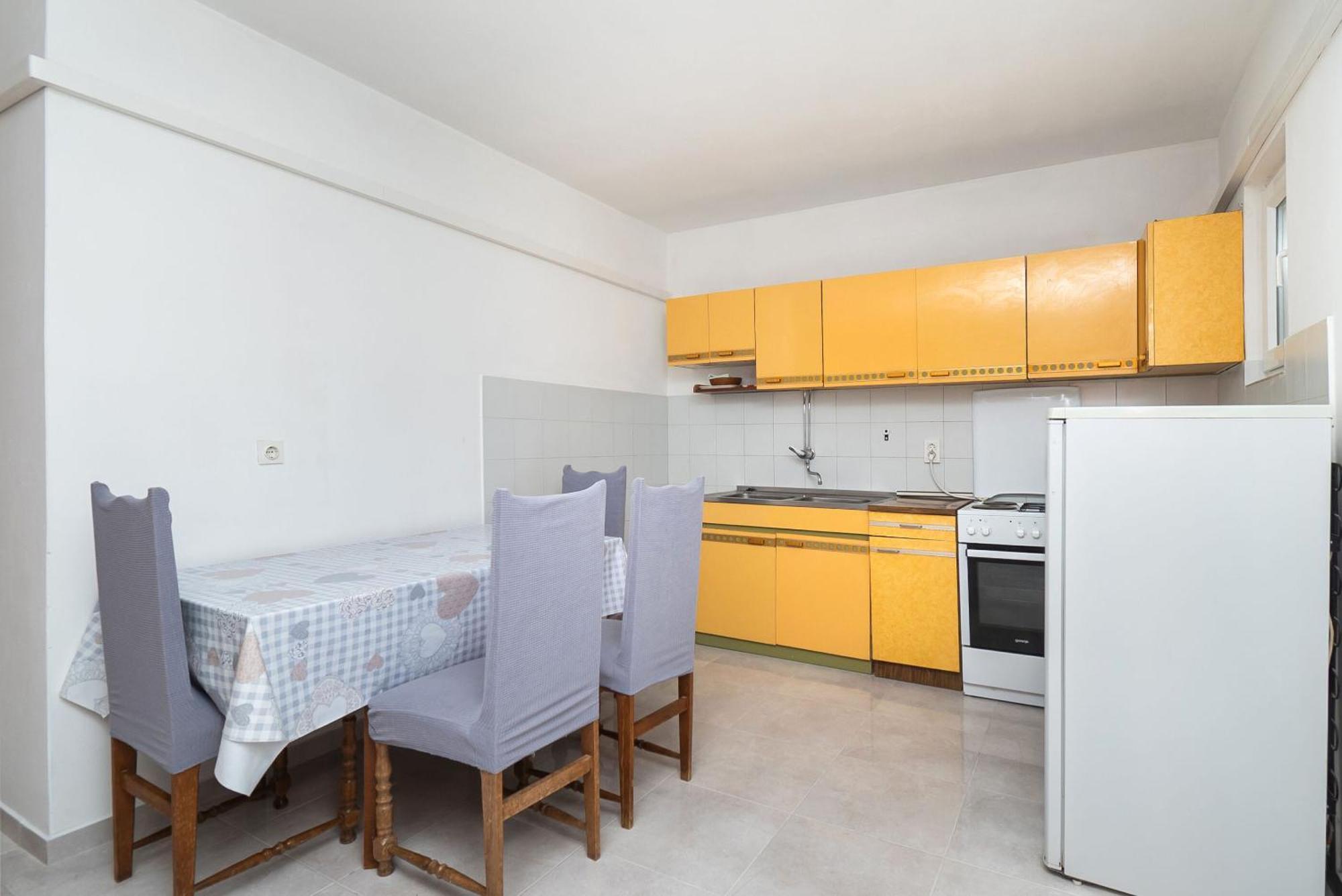 Apartment Ljuba Primosten Exterior photo
